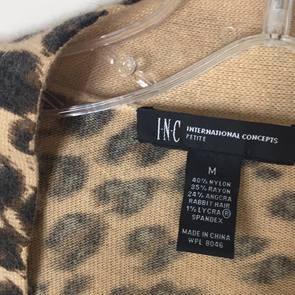 Animal print sweater - Picture 6 of 7